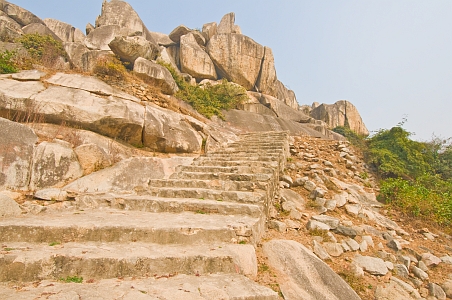 Steps to the Gopika cave - Click to show bigger image in new browser