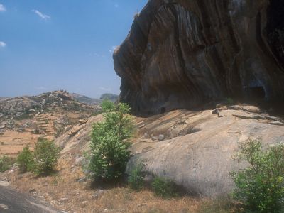 A similar view in 2002 - Click to show full-size image in new browser