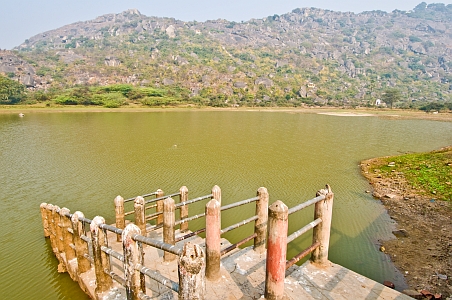 Pilgrim bathing ghats - Click to show bigger image in new browser