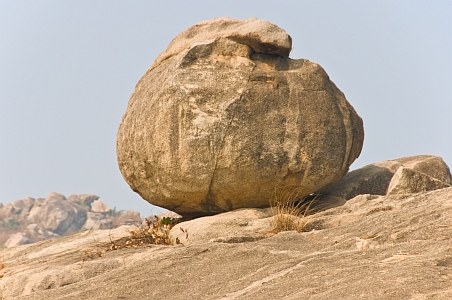 A possible Kawa Dol - the Rocking Stone - Click to show bigger image in new browser