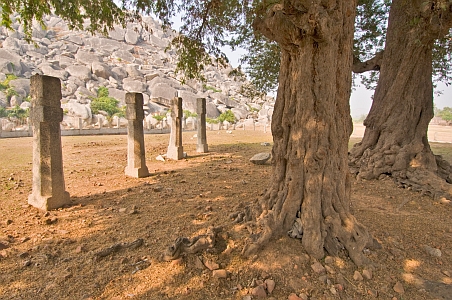 Standing Mandap pillars at base of Kawa Dol hill - Click to show bigger image in new browser