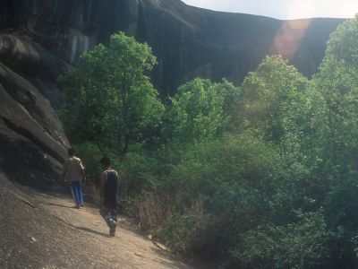 Approaching the lower cave - Click to show full-size image in new browser