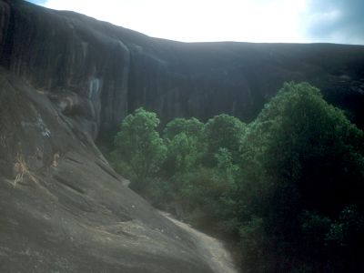 Valley of the lower cave - Click to show full-size image in new browser