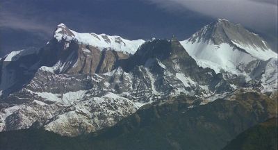 Kashmir Mountain Scenes - Click to show full-size image in new browser