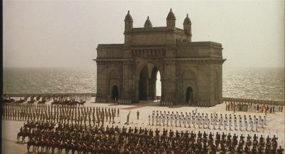 The Gateway of India, Mumbai (Bombay) - Click to show full-size image in new browser